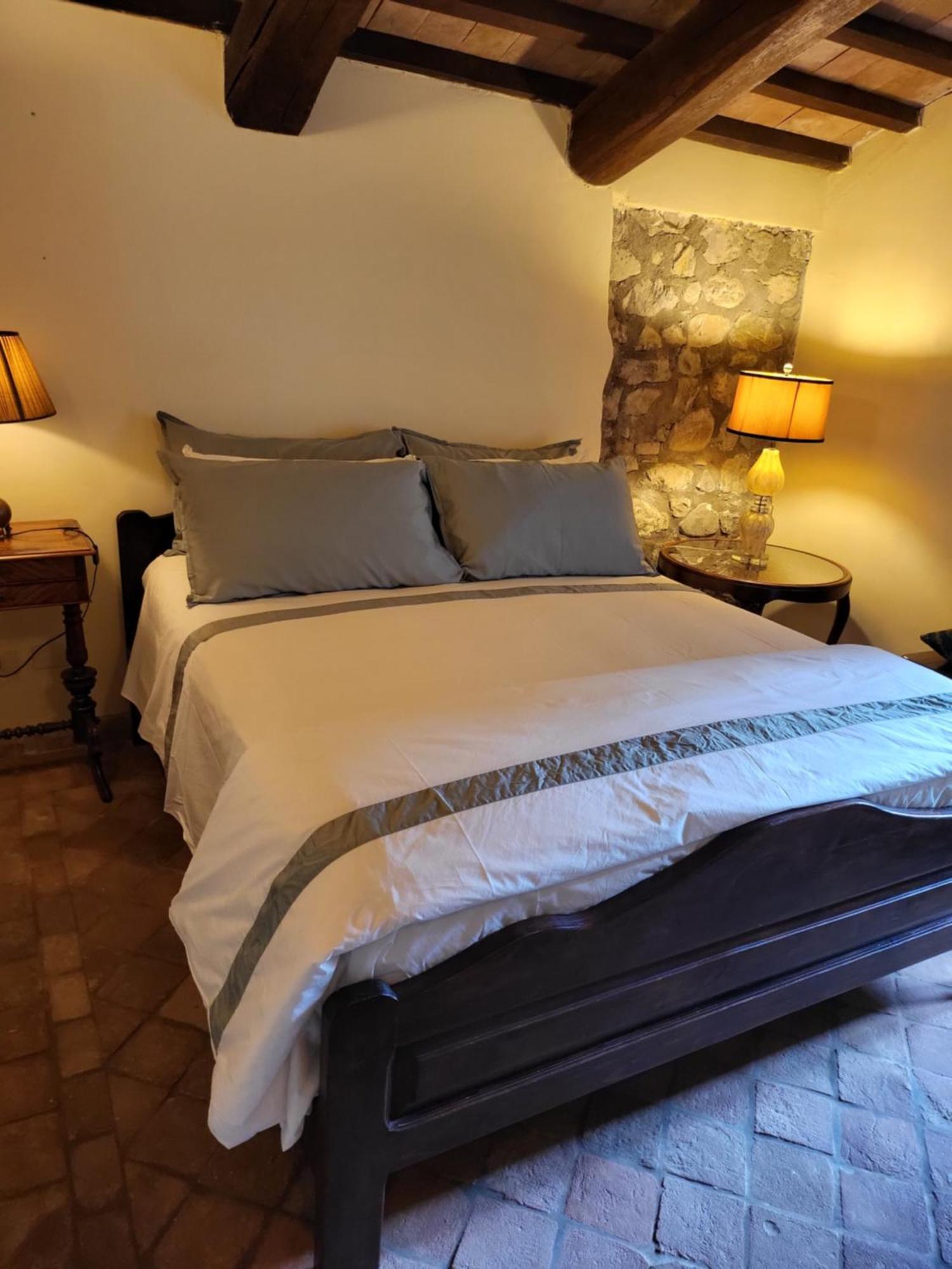 Country House La Collina Di Bargiano - Casa Raffaella Allerona Экстерьер фото